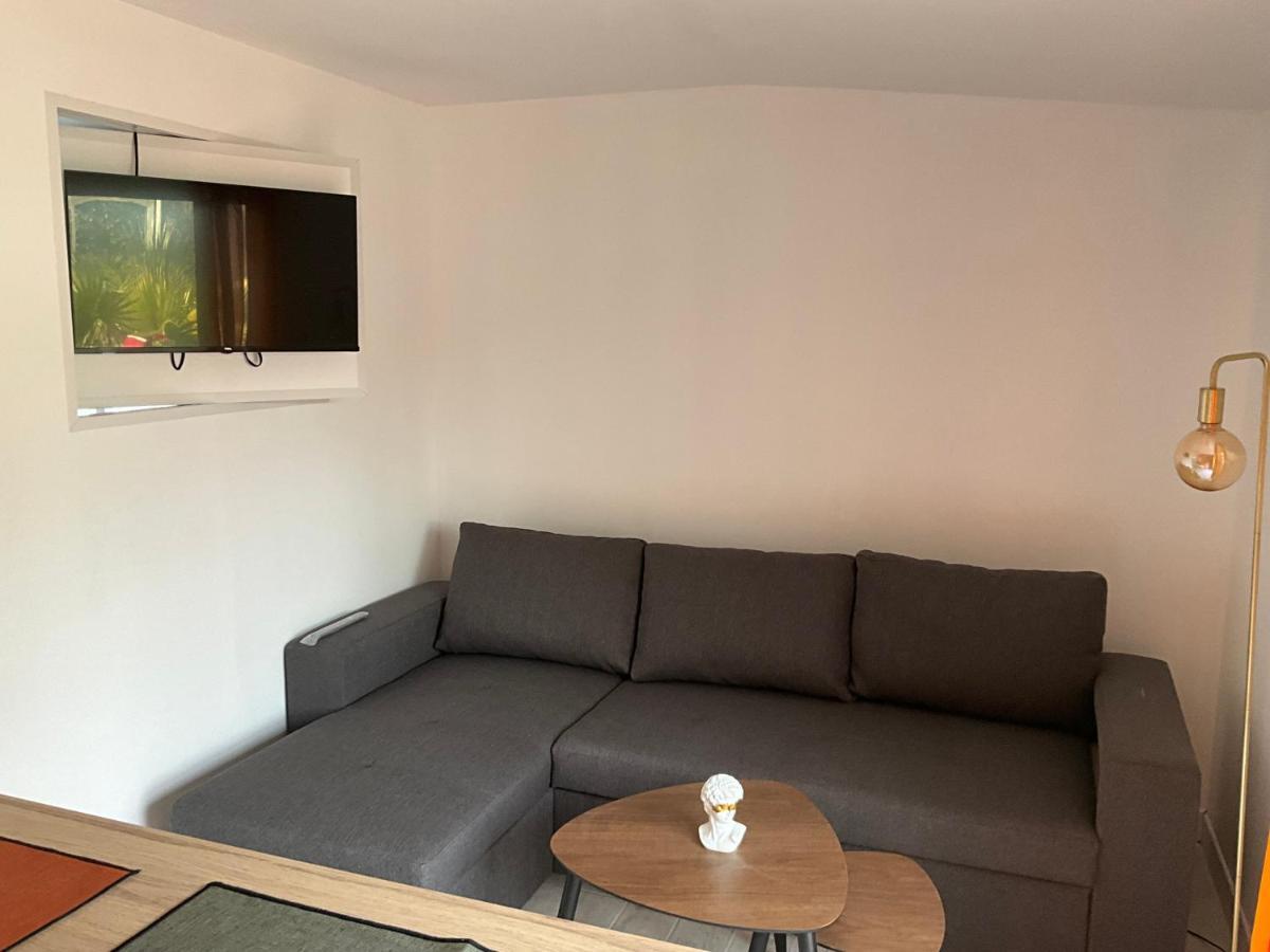 Maison Sous Les Chenes Le Gua  Bagian luar foto